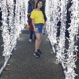 Meet your Posher, Varsha